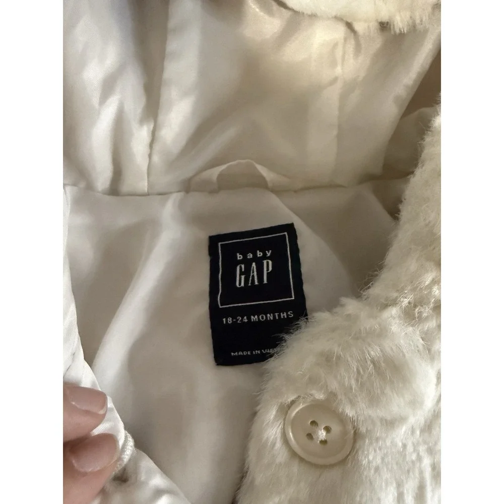 Baby Gap Toddler Girls Faux Fur Cream White Cropped Hooded Jacket Sz 18-24 Mths